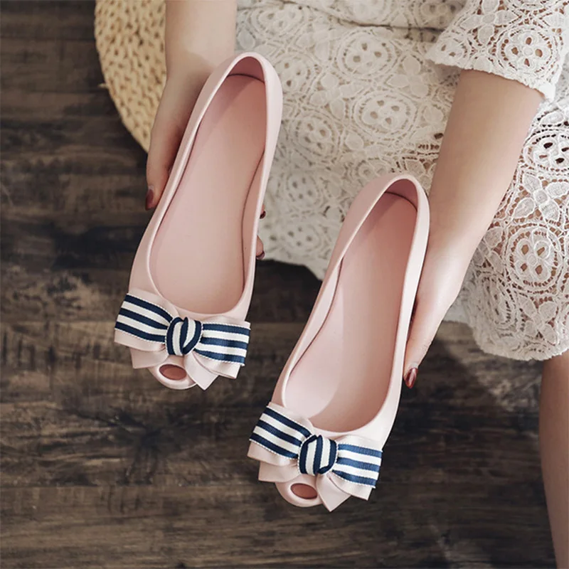 pink Новинка; Модные женские босоножки; прозрачные лоферы; женская обувь на плоской подошве; женская летняя пляжная обувь без застежки для путешествий; обувь ярких цветов с открытым носком и бантом - Цвет: pink
