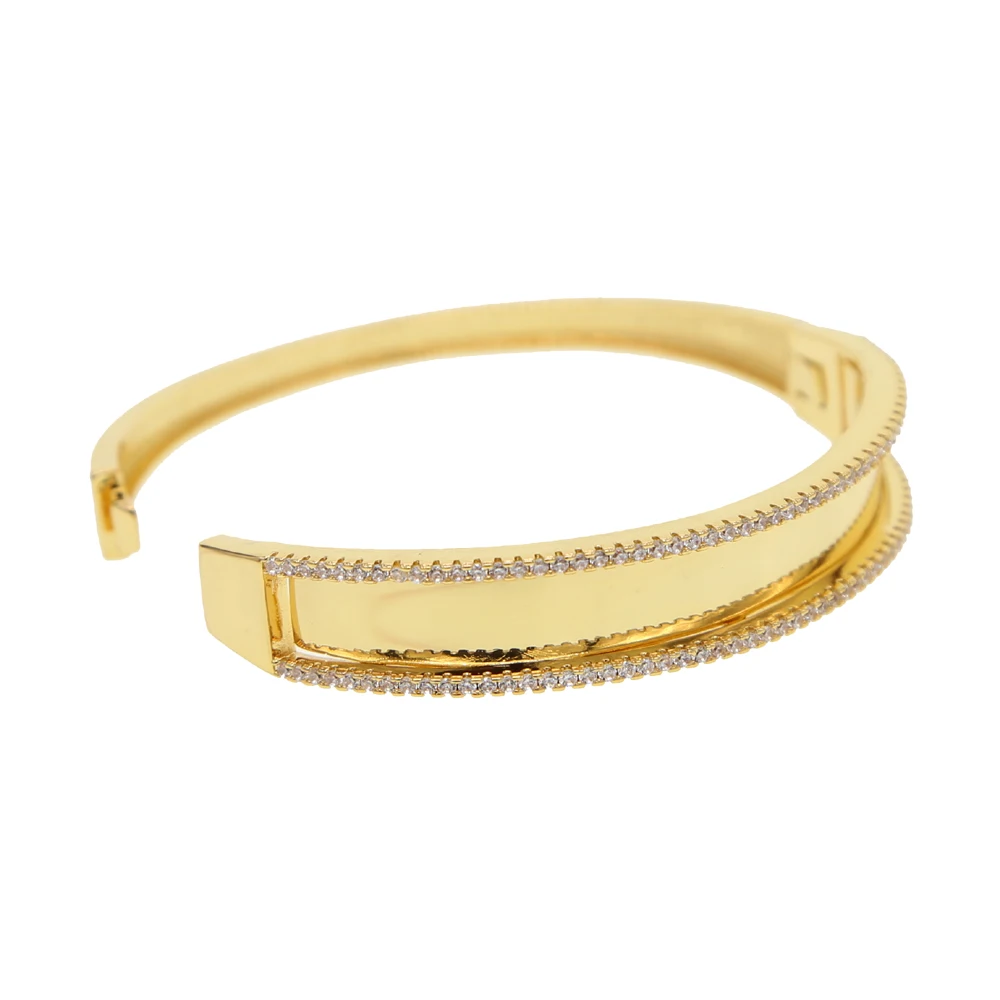 Женский широкий браслет открытый золотой с фианитом ювелирное изделие в
