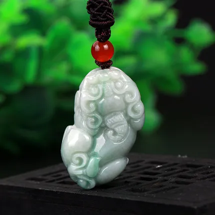 Натуральные бирманские светильник-зеленый кулон &quotpixou&quot для мужчин и женщин