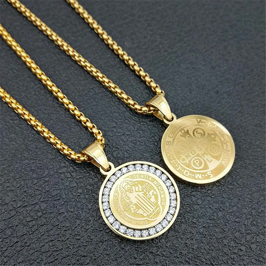

Hip Hop Iced Out San Benito Holy Medal Pendant With Chain Gold Color Stainless Steel Jesus Necklace Religious Jewelry