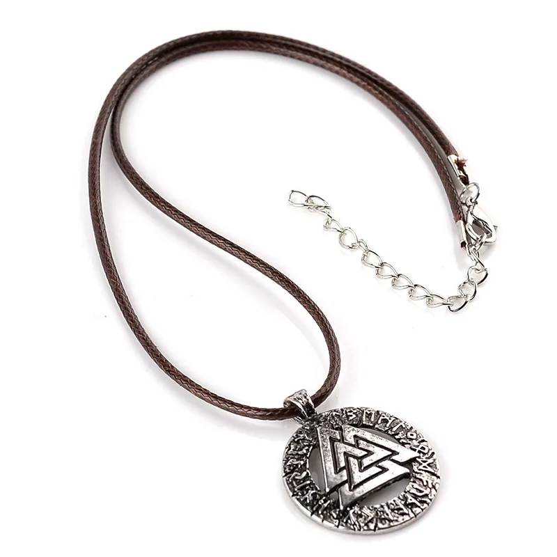 pagan amulet pendant Men necklace Scandinavian Viking jewelry Odin 's Symbol of Norse Viking Warrior Slavic Norway Valknut