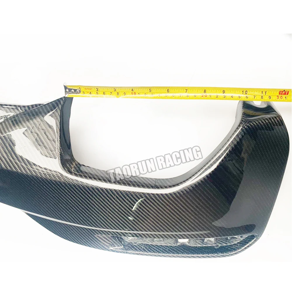 

2pcs MP Style Carbon Fiber Rear Bumper diffuser for BMW G30 G31 520 530 540 M550 with M Package 2017 UP