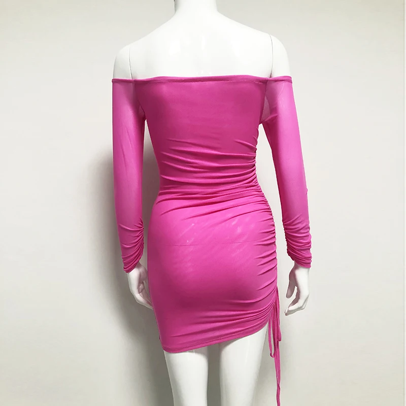 Женское пляжное платье с открытыми плечами Parthea светло розовое прозрачное