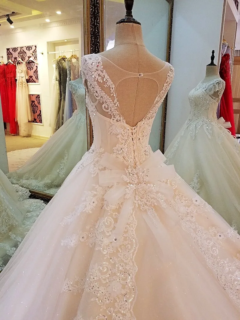 Gelinlik Арабский бальное платье с длинным шлейфом кружевные свадебные платья 2017 Robe