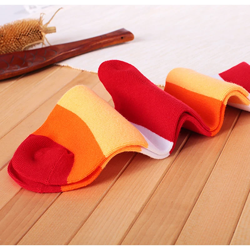 

New Autumn Unisex Funny Colorful Sock Hit Color Fashion Stripes Combed Cotton Casual Male Socks Wedding Gift Men Happy Socks