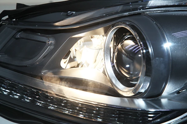 Для Mercedes Benz W204 светодиодный светодиодные фары 6000K комплект HID на ближний свет 2013