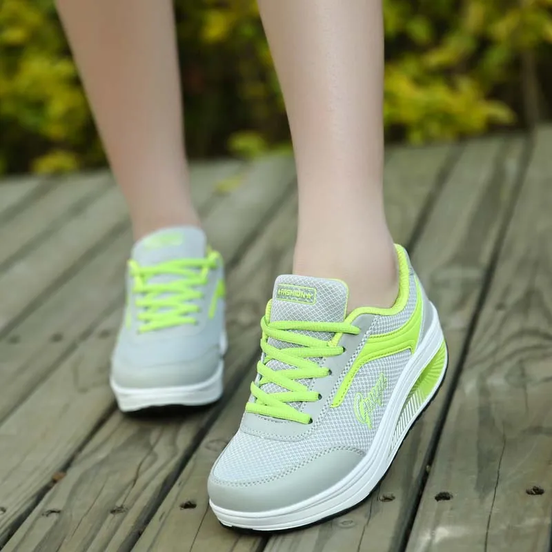 

VTOTA Women Wedges Sneakers Platform Shoes Height Increasing 2019 Spring Lace-Up Mesh Walking Shoes Footwear tenis feminino