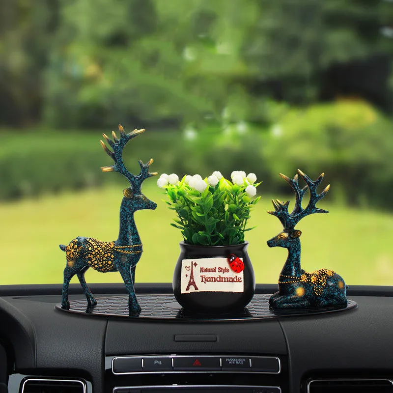 

Anti-Slip Mat Car Ornaments All The Way Safe And Creative Cute Mini Deer Car Accessories Home Decoration Gifts