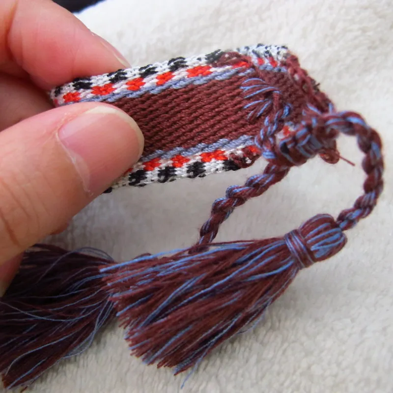 Новейший хлопковый тканый вышитый браслет с кисточками на шнуровке регулируемый Спортивный Повседневный ювелирный браслет для женщин или мужчин - Окраска металла: 025