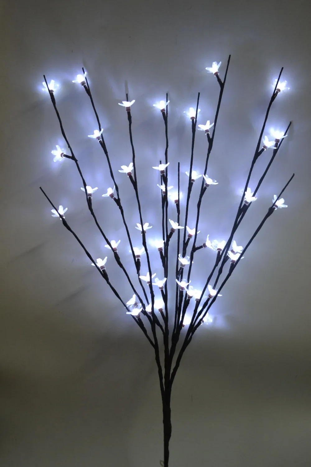 

Бесплатная доставка, 24 В, адаптер типа вишневого цветка, светодиодная ветка, 31 дюйм, 48 светодиодов, Рождественская ветка, украшение для сваде...