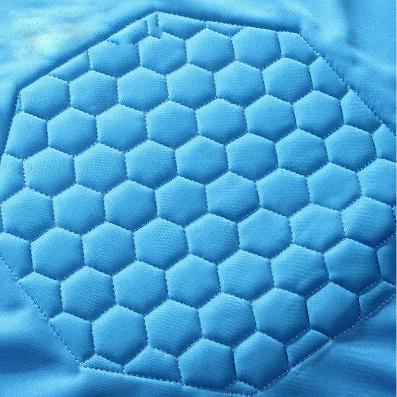 Спортивные трикотажные изделия мужские футбольные Трикотажные защитные губки