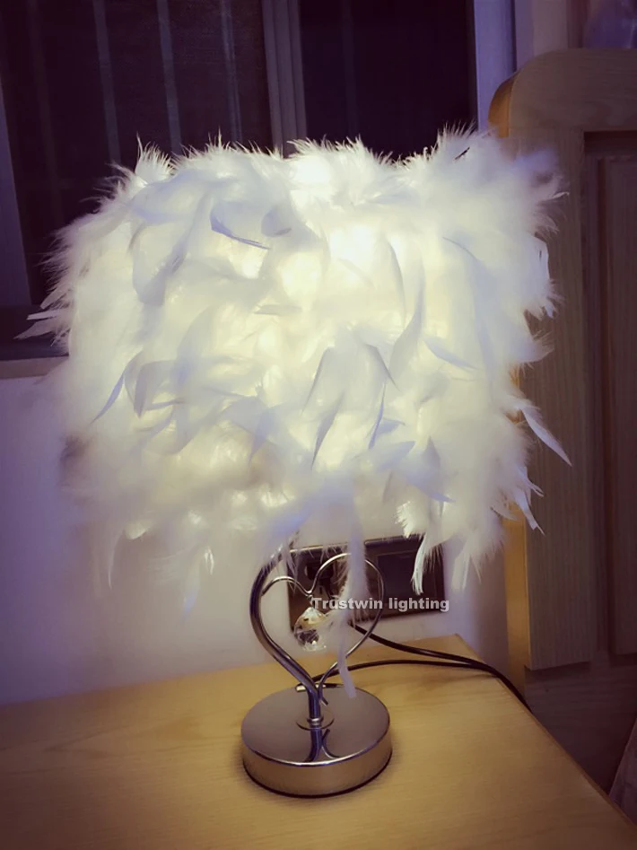 Подарок на сердце Настольный светильник лампа светодиодный подарок настольная