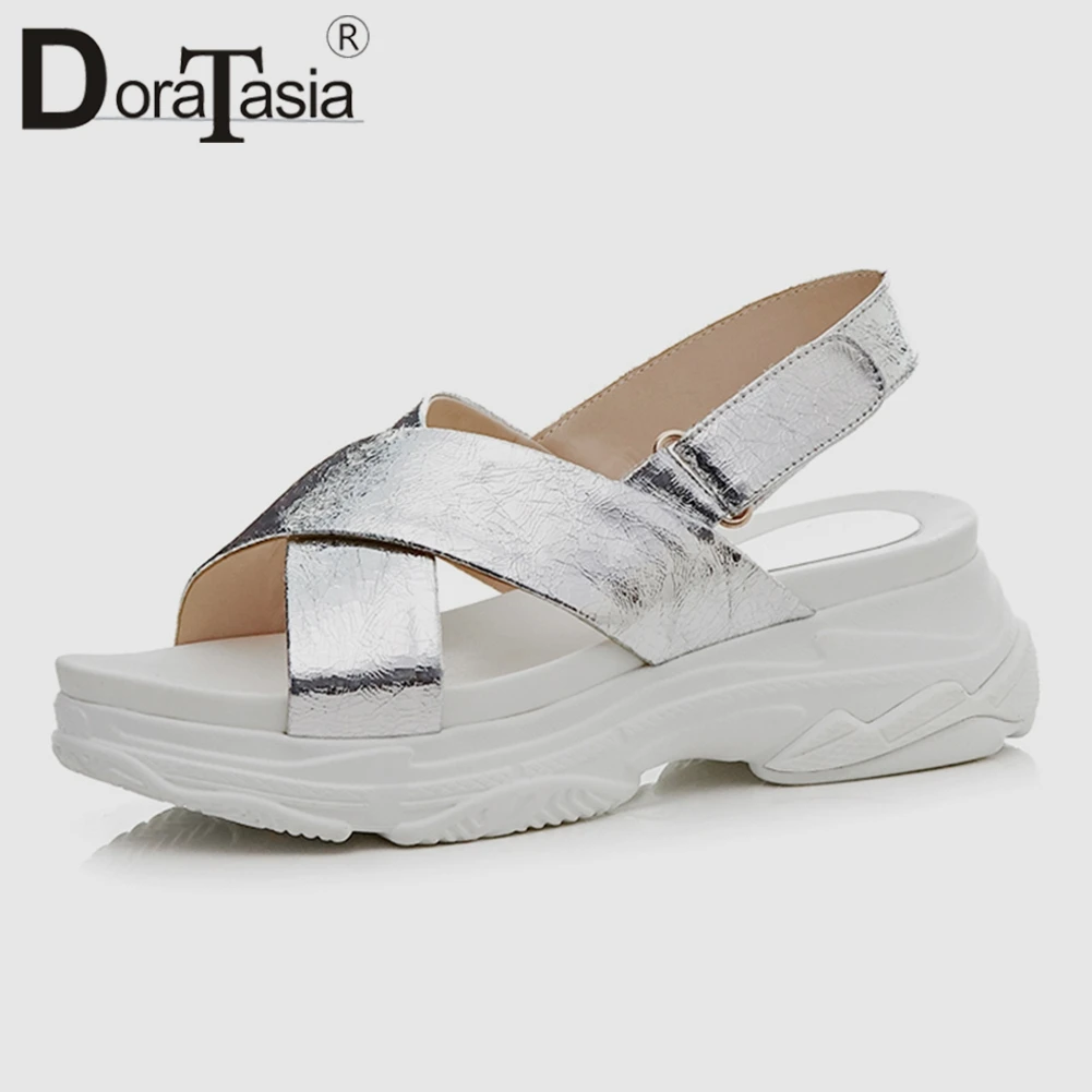 

DoraTasia 2019 New Fashion Summer Flat Platform Sandals Women Genuine Leather Casual Lady Wedges Light Summer Beach Shoes Woman