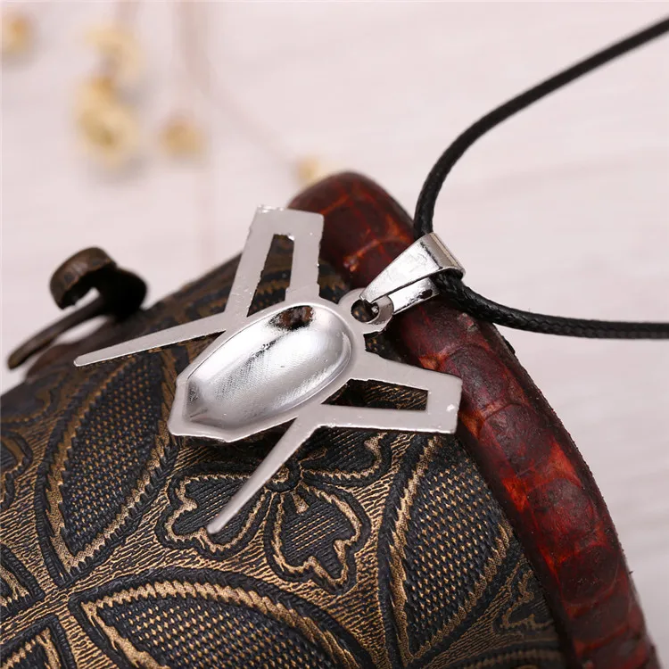 MOSU горячее аниме Отбеливающее металлическое ожерелье маска логотип кулон