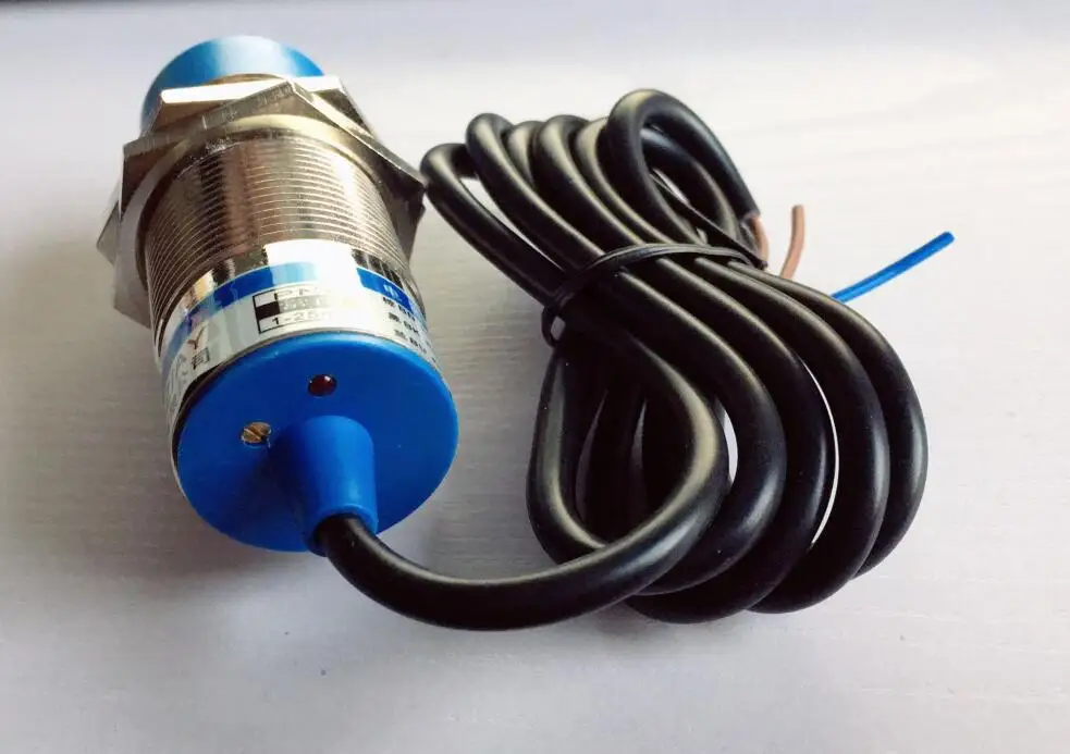 2 шт. емкостный датчик приближения Φ/AY LJC30A3-H-Z PNP 3-wire NC 30 мм диаметр 1-25 детективное