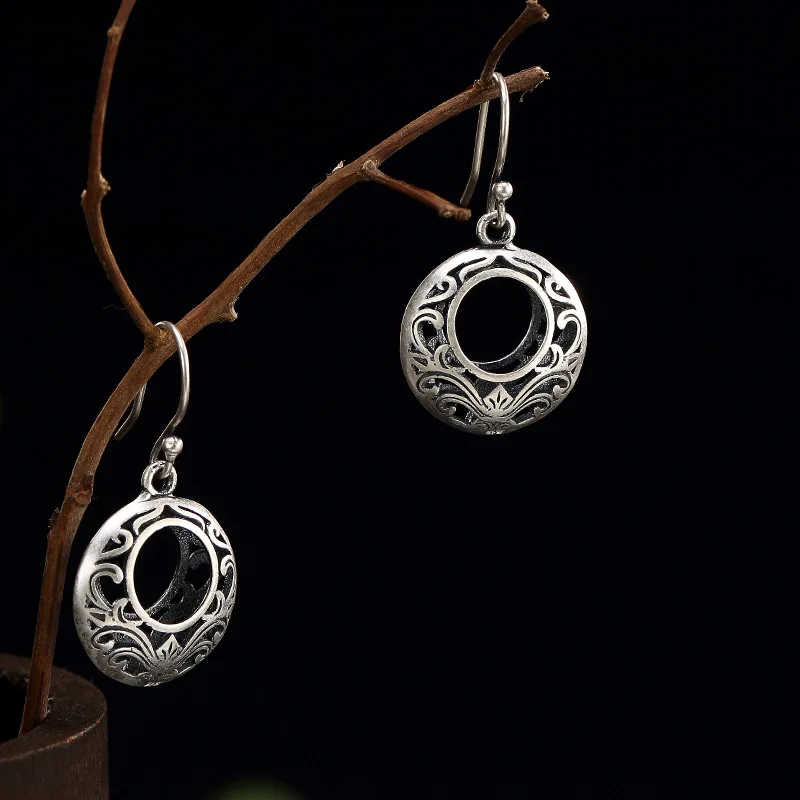 

silver, antique pattern, hollowed out, round lady, personality, all kinds of pure silver earrings, earrings wholesale.