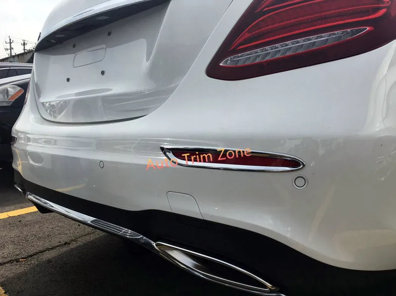 Задний противотуманный светильник Накладка для Mercedes Benz E-Class Sport Sedan W213 2016 2017 |
