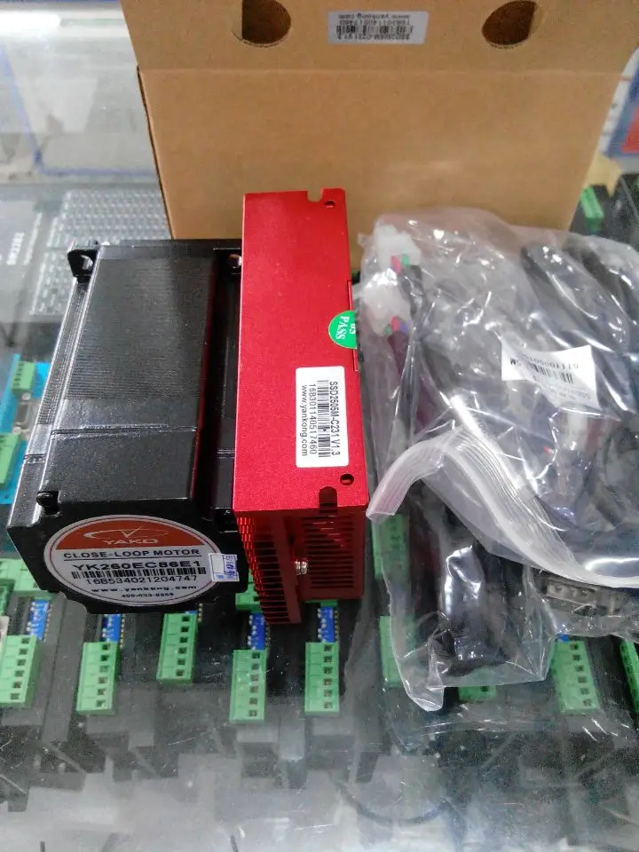 

NEMA24 2phase 60mm closed loop stepper motor 2.0Nm(286oz-in) YK260EC65E1 shaft diameter 8mm with driver SSD2505M-C231