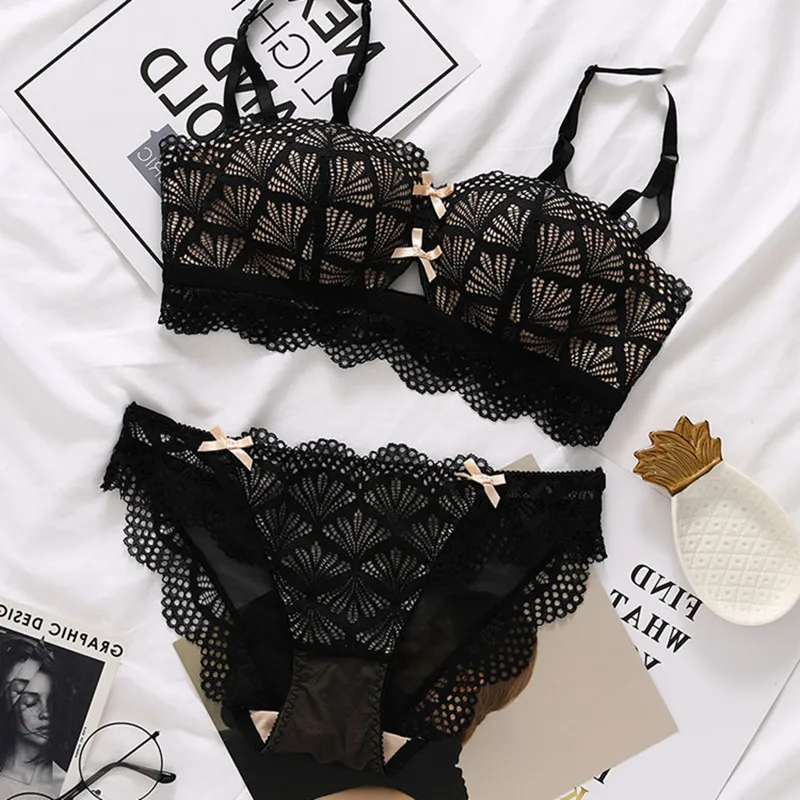 Женский новый комплект нижнего белья с кружевом соблазнительный дышащий