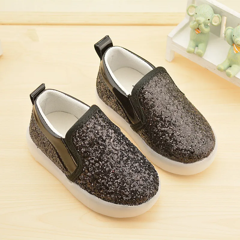 Повседневная обувь со светодиодной подсветкой для маленьких мальчиков и девочек