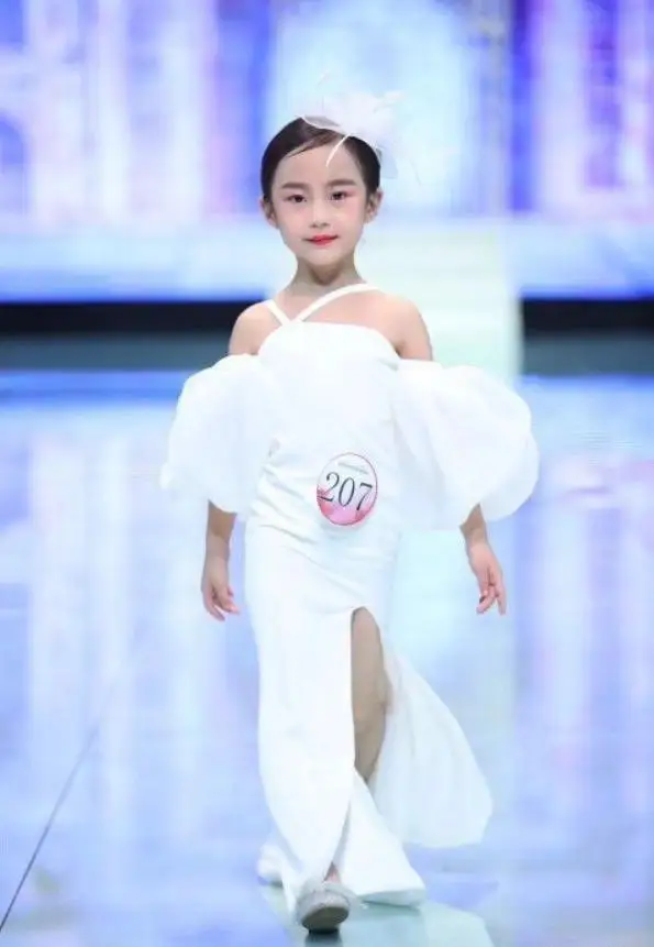 Детское белое платье одежда для маленьких девочек принцессы с рукавами