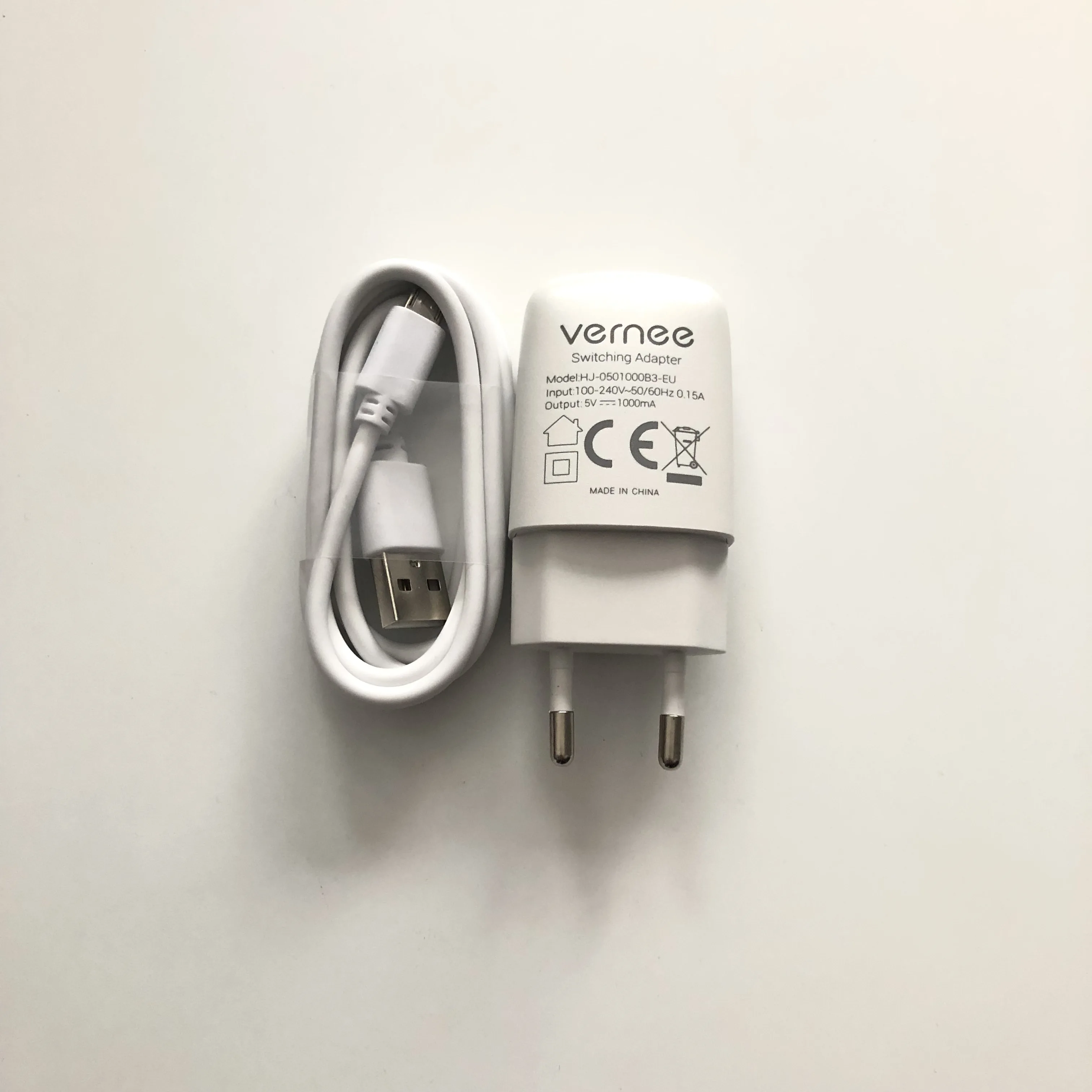Зарядное устройство для путешествий и USB кабель Vernee T3 Pro четырехъядерный