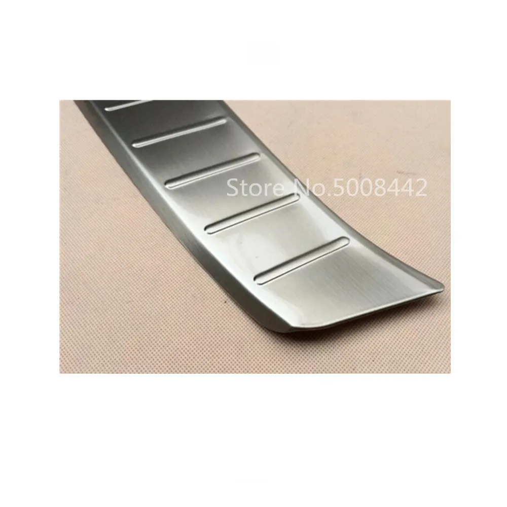 For Toyota Corolla Altis 2017 2018 2019 Car Stainless Steel Rear Bumper Inner External Tailgate Pedal Strip Trunk Trim |