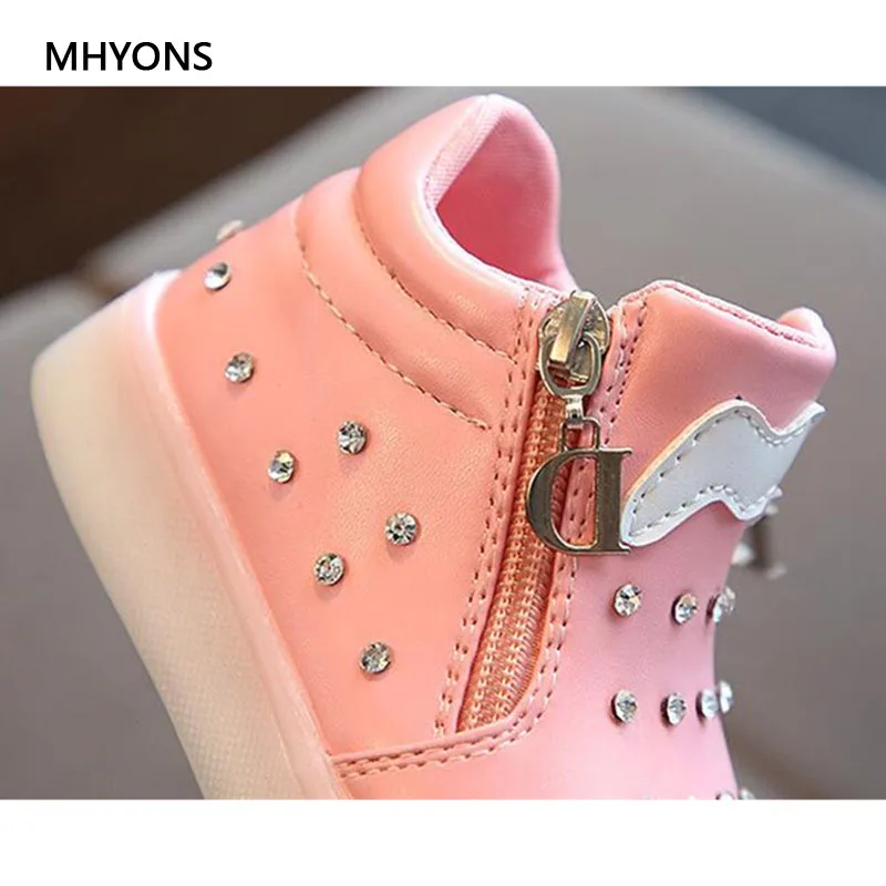 MHYONS 2018 Kids Shoes Lovely Princess Boys Girls Boots Cartoon Children Casual Fashion LED Light Baby Sneakers | Детская одежда и