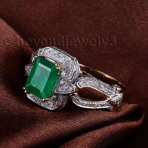 Женское кольцо с изумрудом винтажное обручальное из желтого золота 14 карат 7x9