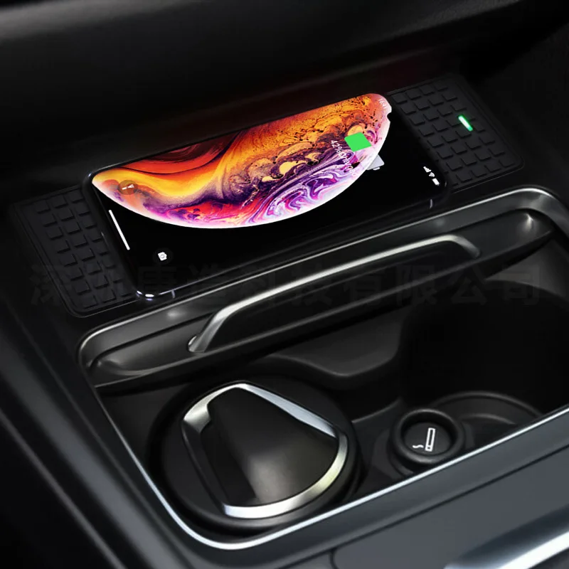 Для BMW F30 F31 F34 F32 F36 3 4 Series 14-19 автомобильное беспроводное зарядное устройство QI для