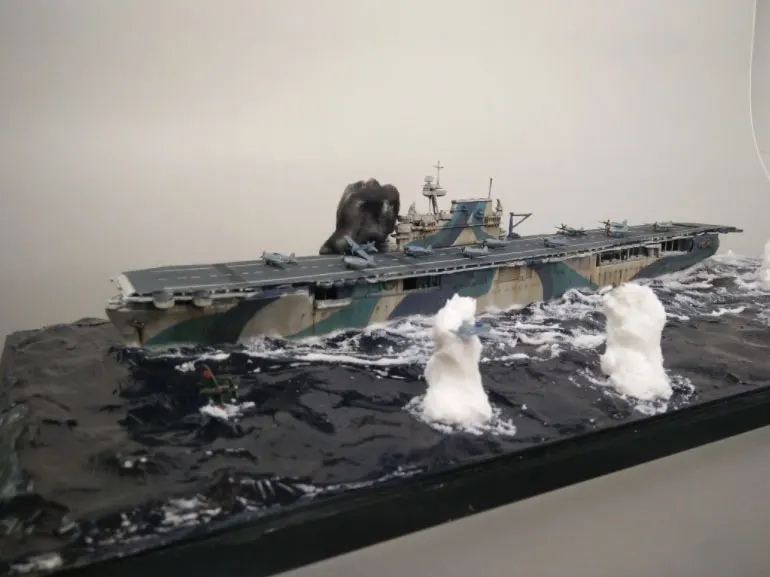 1: 700 Второй мировой войны модель корабля Shenfeng спецназ предприятия сцены Pacific
