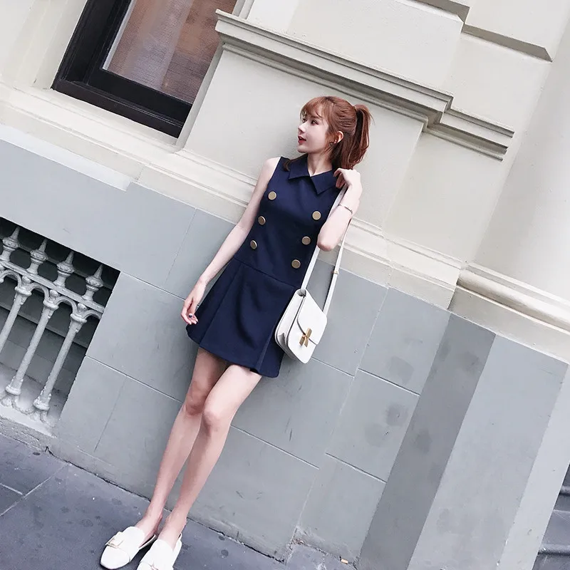 Женское двубортное платье мини летнее приталенное темно-синее без рукавов с