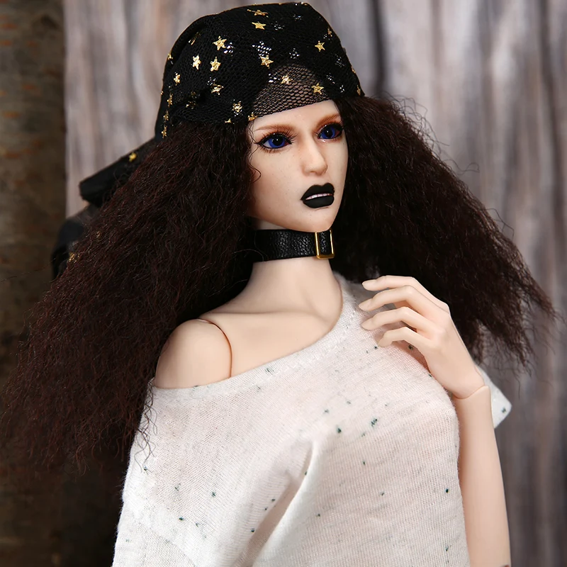 Dollshe Amada Beauty 1/4 BJD Dolls 26F Body Model Girls Oueneifs High Quality Resin Toys Free Eye Toys For Girl