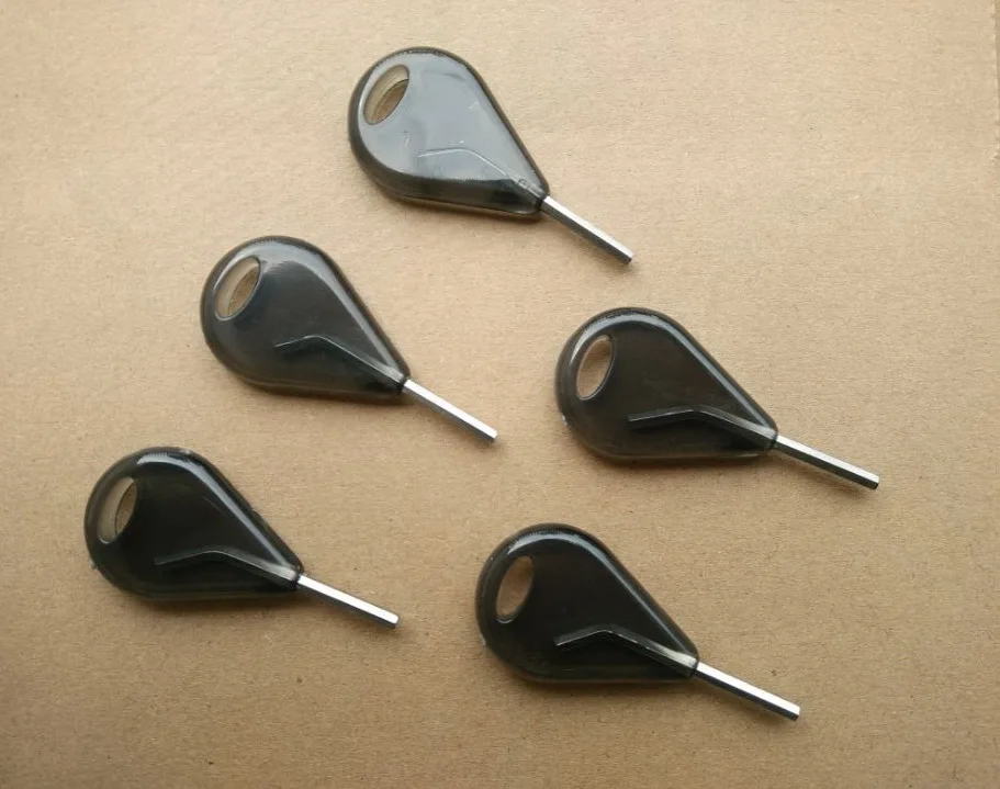 Наконечник ключа плавника винтовая рукоятка полупрозрачная (10 шт.)|fin screw|fin keyscrew fin