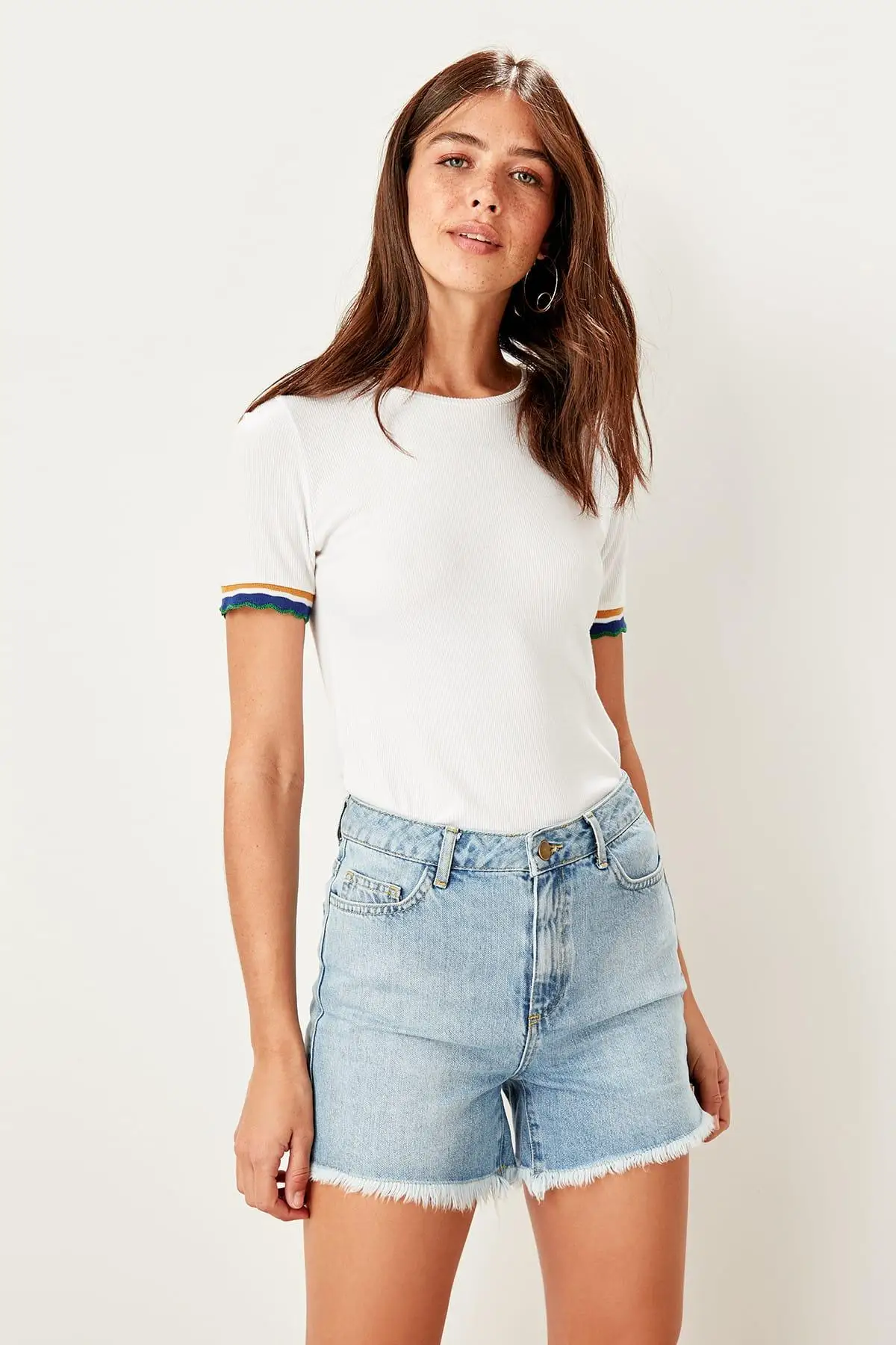 Trendyol синие джинсовые шорты на молнии TWOSS19LR0304|Женские шорты| |