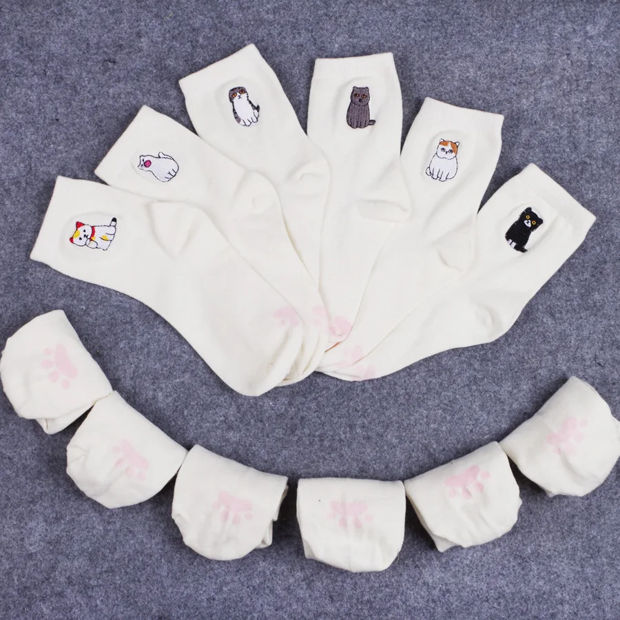 Женские хлопковые носки с вышивкой в виде кота белые жаккардовые милыми