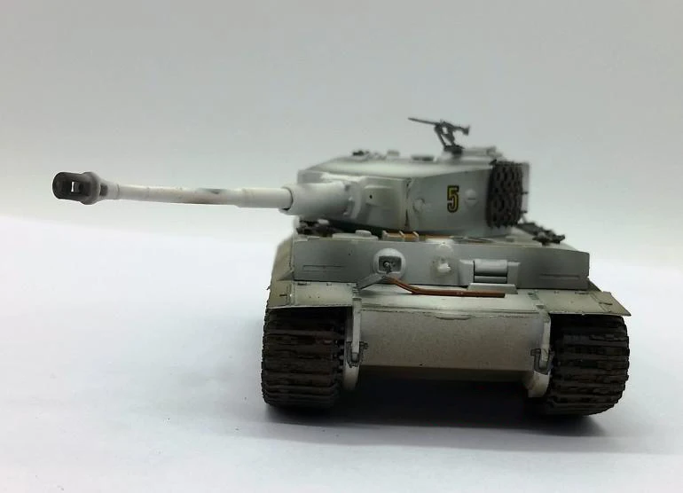 

1:72 НЕМЕЦКИЙ тигровый Танк средний танк модель 36214 Коллекционная модель