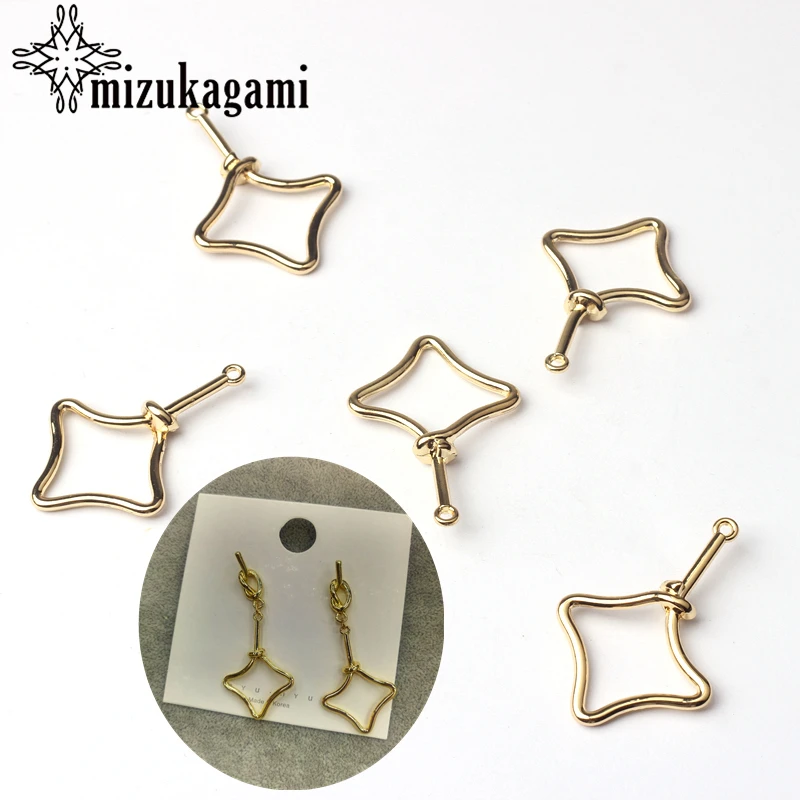 

Golden Zinc Alloy Hollow Star Charms Pendant 6pcs/lot For DIY Fashion Drop Earrings Jewelry Making Accessories