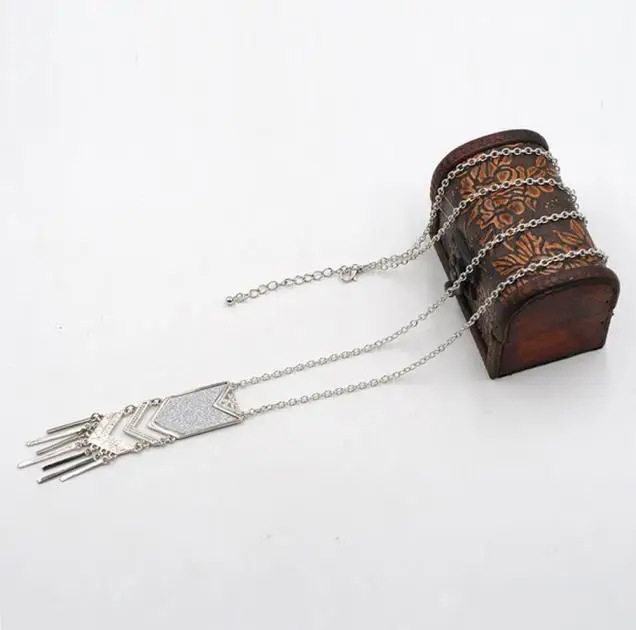 Женская мода цвета: золотистый Серебристый покрытием длинная цепочка с