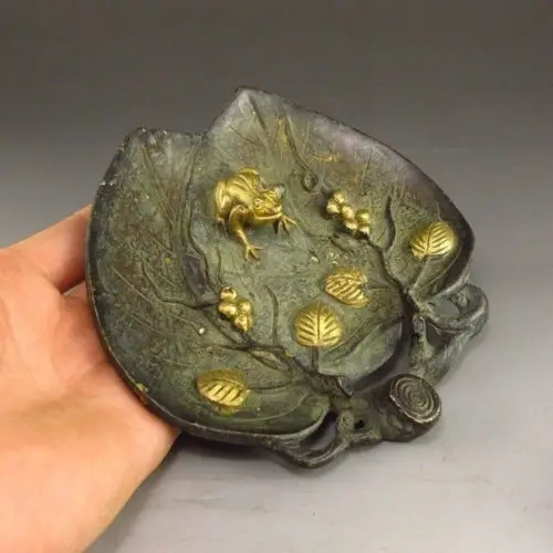 Изысканная коллекция китайский Винтаж резной листья и лягушки Статуэтка