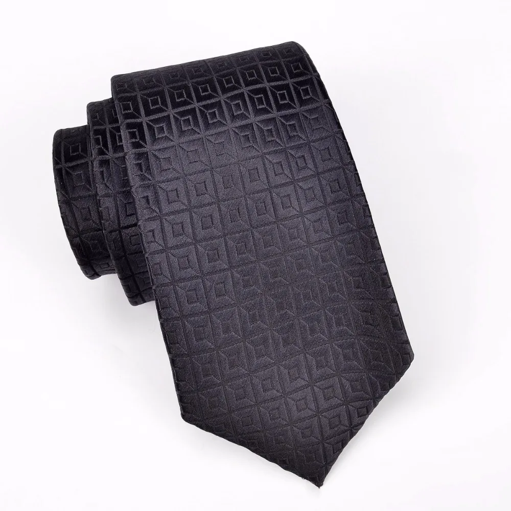

Ikepeibao Fashion Factory Direct Men`s Tie Black Checked Jacquard Woven Polyester Custom Necktie