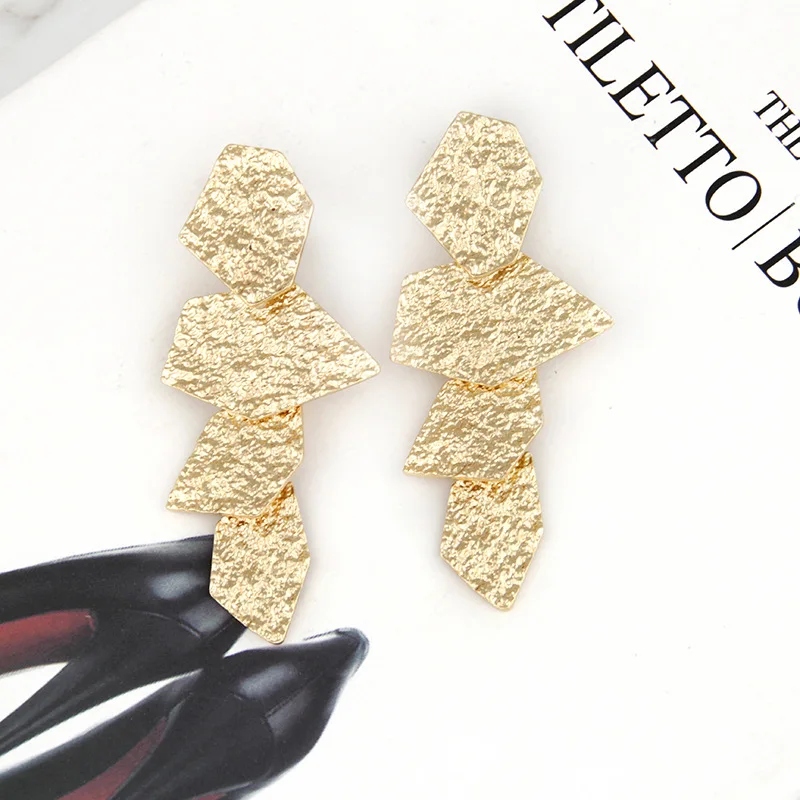 2018 Новые Модные индивидуальные висячие серьги неправильной геометрической