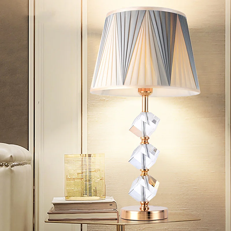 Современная роскошная настольная лампа K9 многоугольная со складками и
