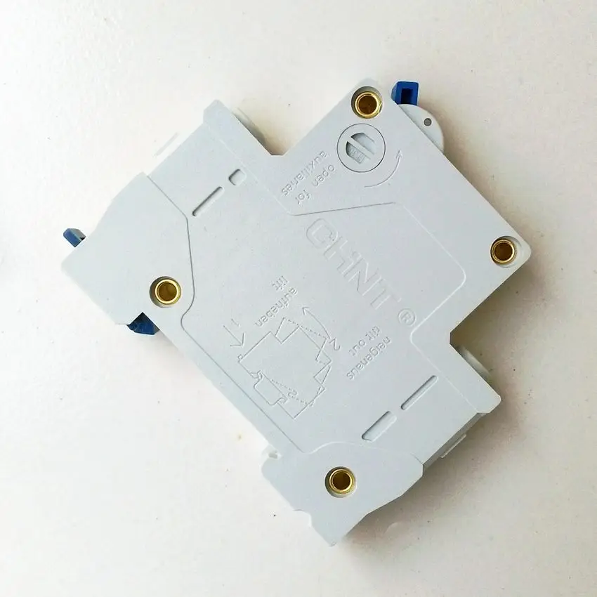 Китайский миниатюрный автоматический выключатель C45 C25 AC230/400V 1 P 25A номинальный