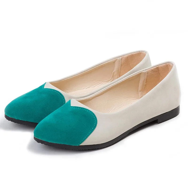 Модные красивые женские туфли на плоской подошве Цветная декоративная лодка