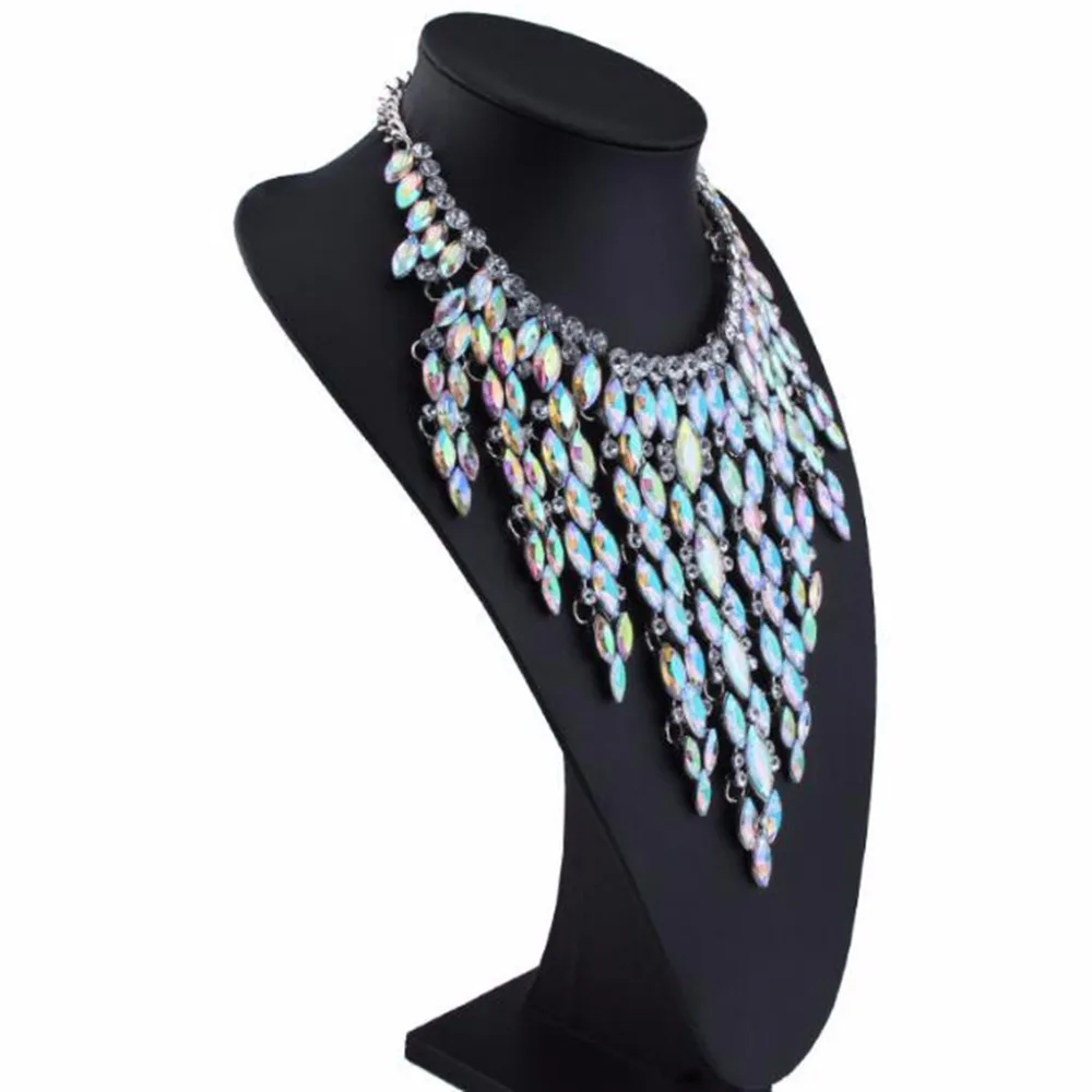 Женское длинное колье чокер DiLiCa с кристаллами и кисточками вечерние ювелирные