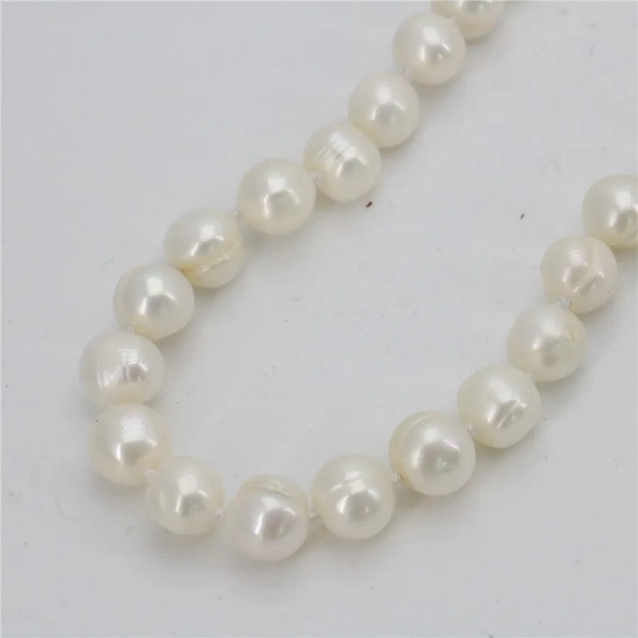 Комплект ювелирных украшений ожерелье и серьги из белого культивированного