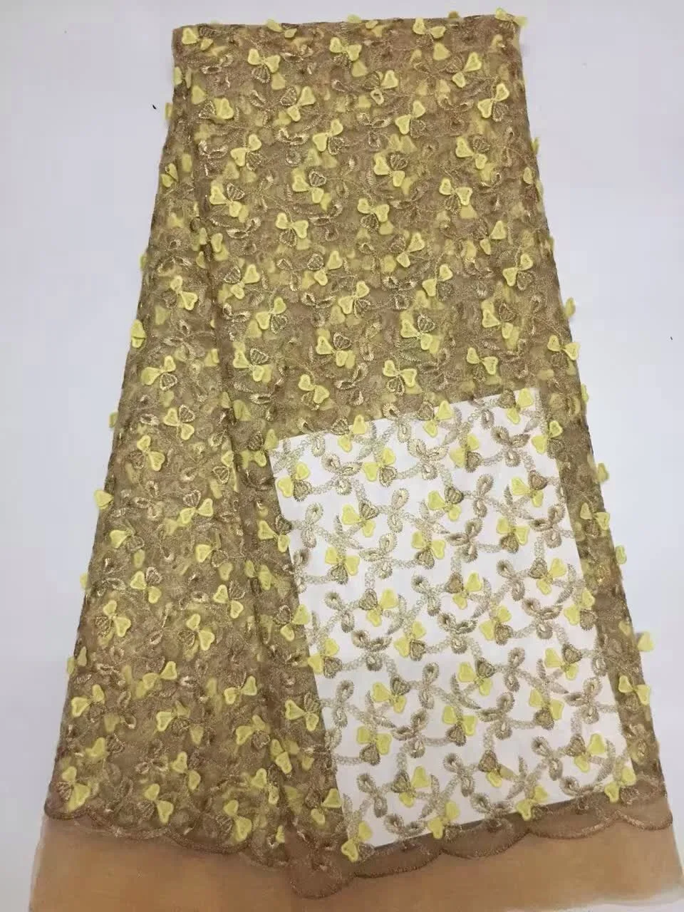 

Champaign Gold Beaded Lace Fabric, Nigerian Lace Fabrics For Wedding 2019, Tulle Lace Fabric Materials DF012