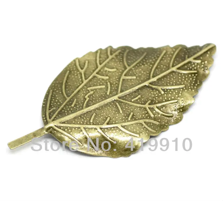 

30Pcs Antique Bronze Filigree Leaf Connectors Embellishments Metal Crafts Home Decoration DIY Findings 6.6x3.3cm J0594