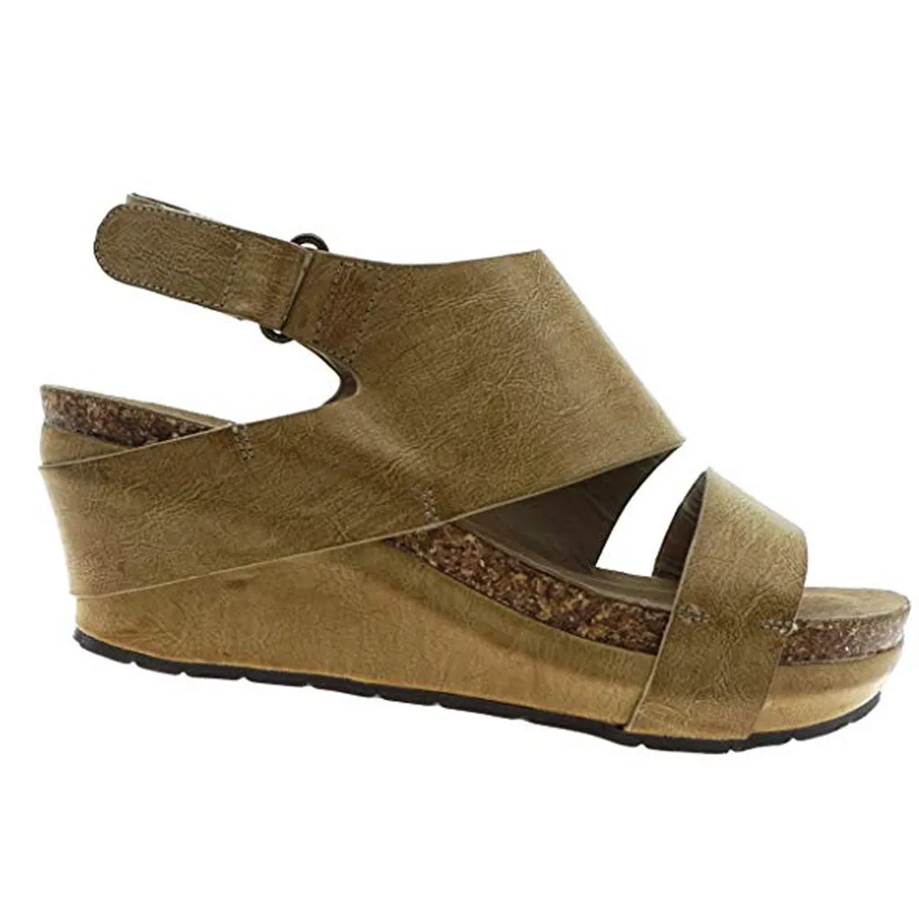 Женские сандалии стильные удобные туфли на танкетке с открытым носком